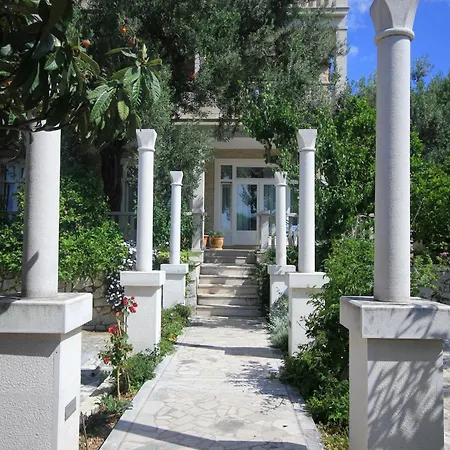 Appartement With Parking Space Orebic, Peljesac - 10086 *
