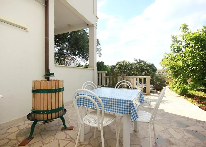 Appartement With Parking Space Orebic, Peljesac - 10086