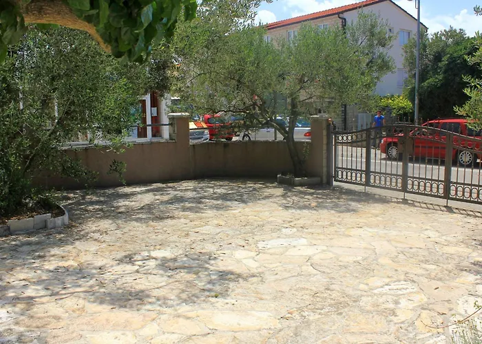 With Parking Space Orebic, Peljesac - 10086